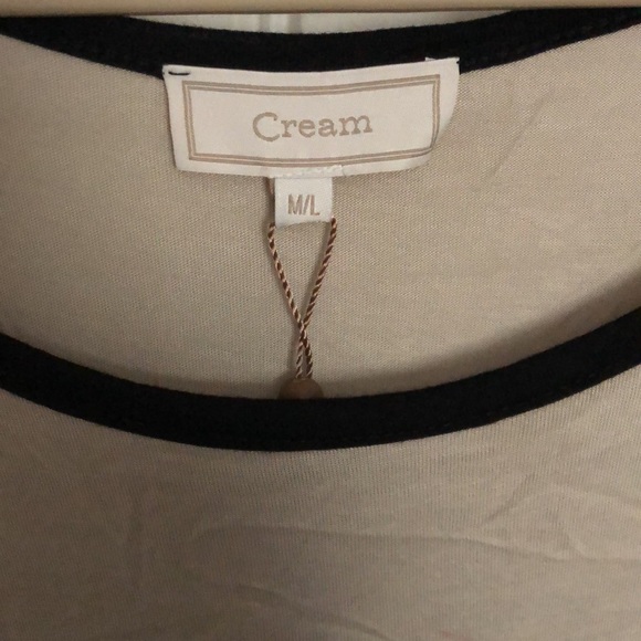 Cold Shoulder Sleeveless Top - Picture 3 of 5